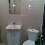 דירה Hostex Trinity