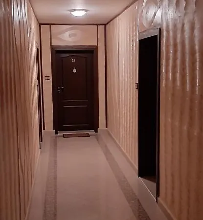 Hostex Trinity Apartament *