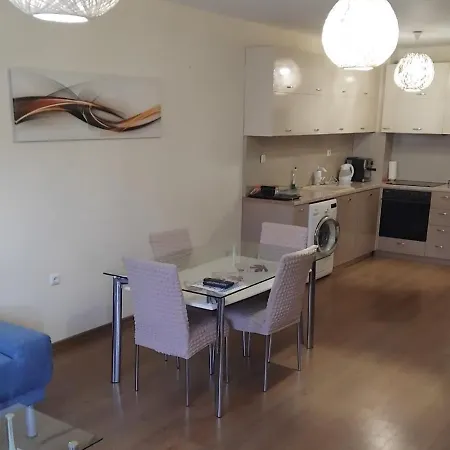 Hostex Trinity Apartament