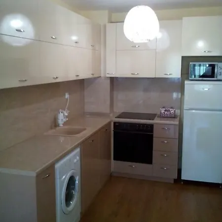 Hostex Trinity Appartement *