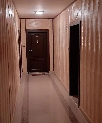 Hostex Trinity דירה *