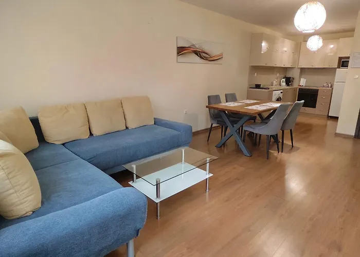 アパート Hostex Trinity *