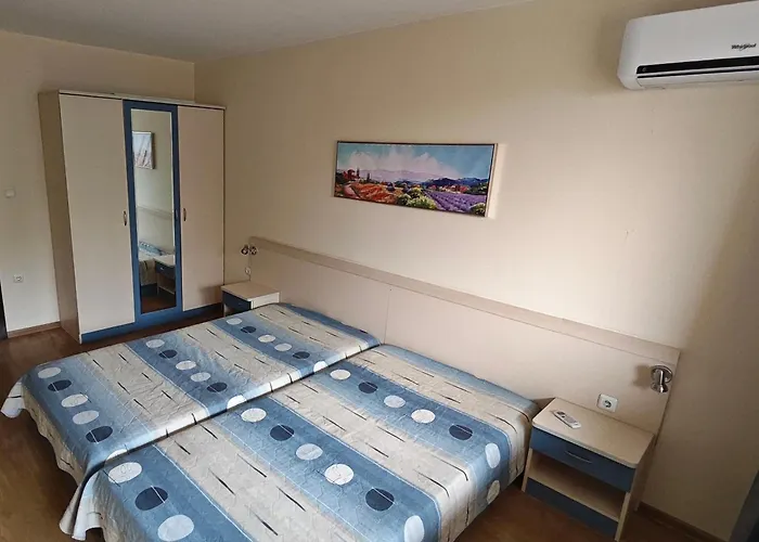 דירה Hostex Trinity סטרה זגורה