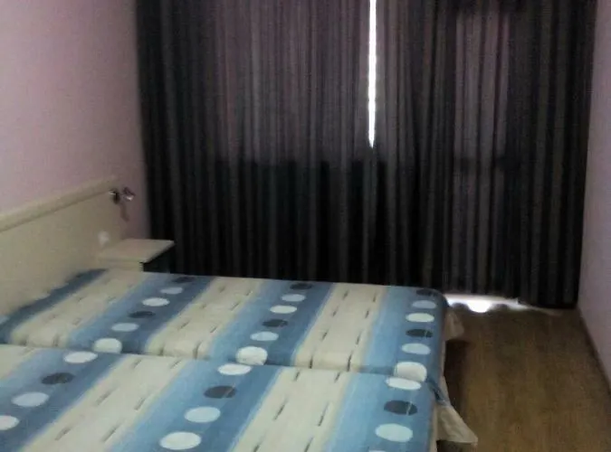 Hostex Trinity דירה